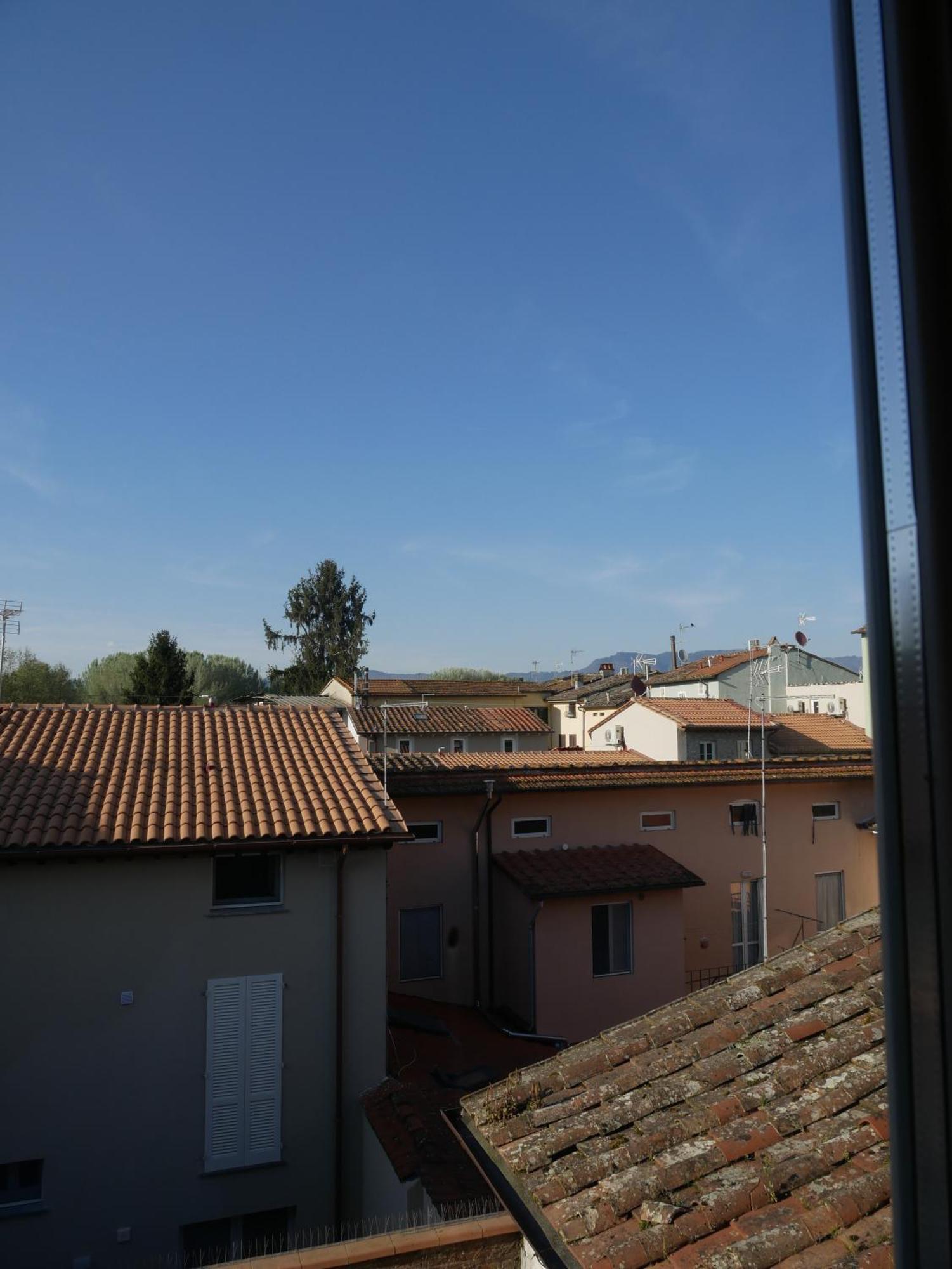 Appartamento Vissi D'Arte Lucca Exterior photo